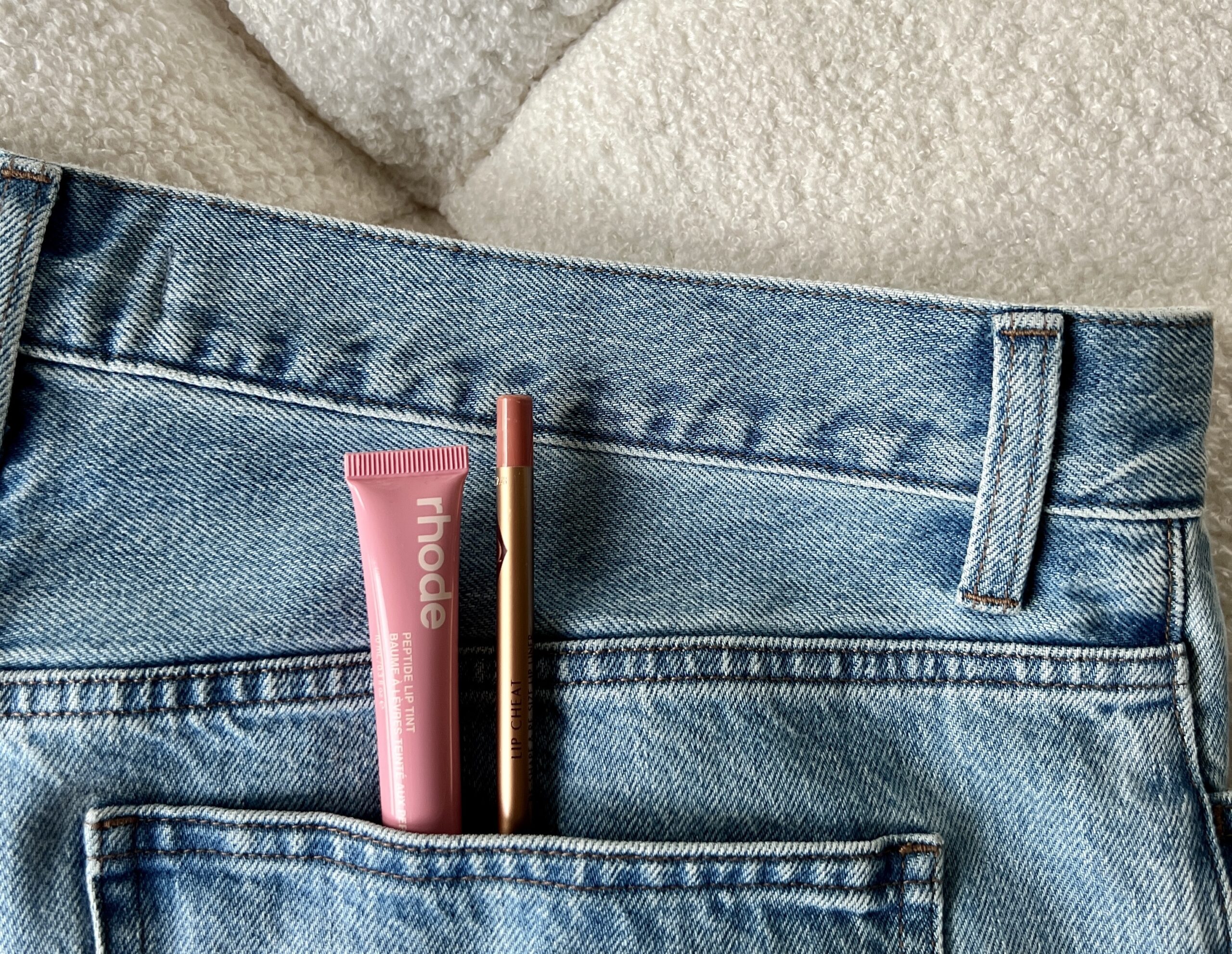 Descriptive alt text for image 1 - This image shows important visual content that enhances the user experience and provides context for the surrounding text.